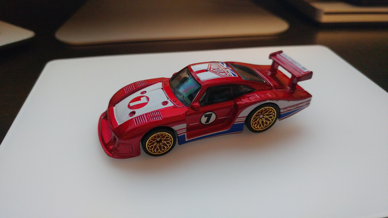 Illustration for article titled Hot Wheels Porsche 935s